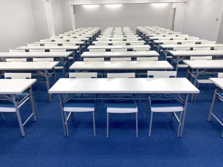 4階A会議室 -  スタンダード会議室　神田店 