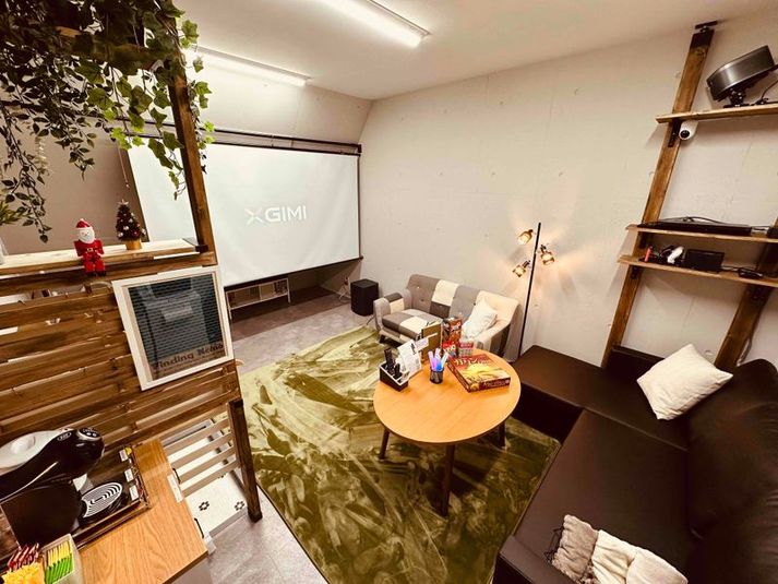 Somerset studio&theater - サマセットスタジオ＆シアター