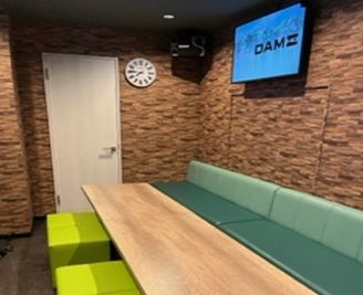 カラオケ付き個室レンタルスペース　TomoRuの室内の写真