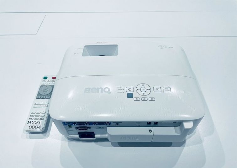 ミーティングルーム２ - MYST（マイスタ）