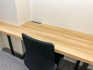 2人用ワークスペース⑤ - Colony#15高田馬場 【2名部屋】個室ドロップイン №5の室内の写真