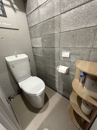 専用トイレ - サマセットスタジオ＆シアター Somerset studio&theaterの設備の写真