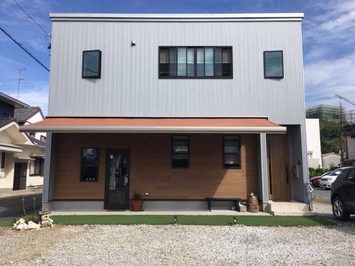 鏡付レンタルスペース - スエヒロ