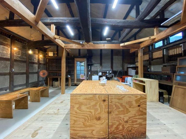 志田邸旧醤油蔵　ヤマロクソース 築200年の旧醤油蔵のレンタルスペースの室内の写真