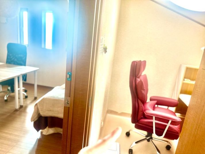 「エアコンなし。冷暖良い時お借りください。 - レンタルスペースモモ