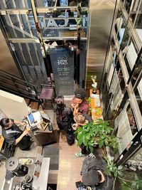 ２F から - 【撮影OK・防音】おしゃれなカフェ空間でイベント【飲食設備有】 【全フロア】1日貸切プラン【飲食設備完備】最大５０名までの室内の写真