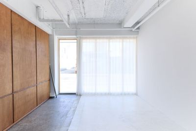 STUDIO PARKS 自然光の白いスペース 撮影・ワークショップ・レッスンなどに✳︎の室内の写真