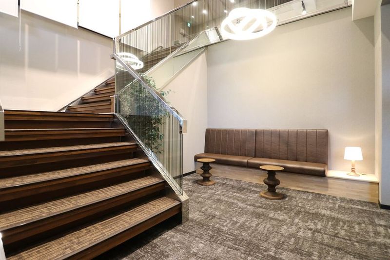 コワーキングスペース【会話可能エリア】 - THE HUB 横浜関内