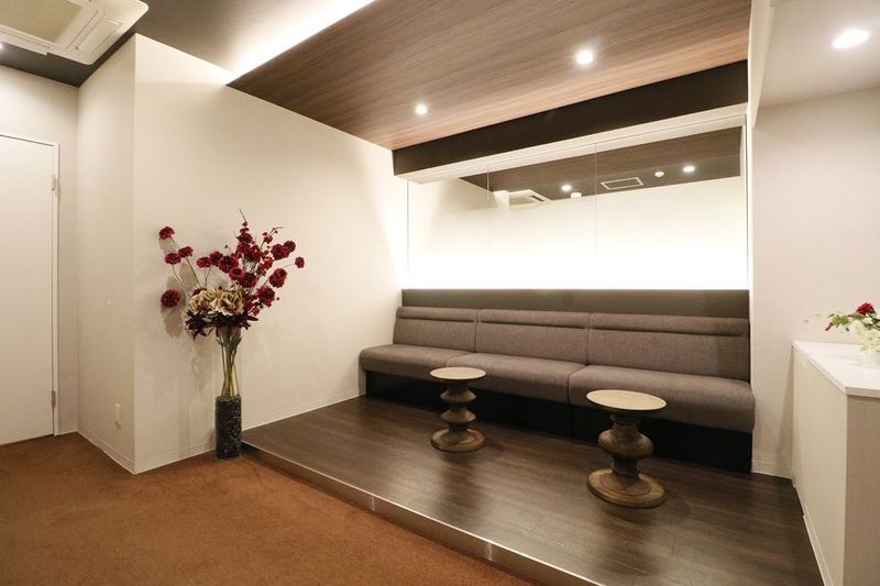 コワーキングスペース【会話可能エリア】 - THE HUB 神田小川町