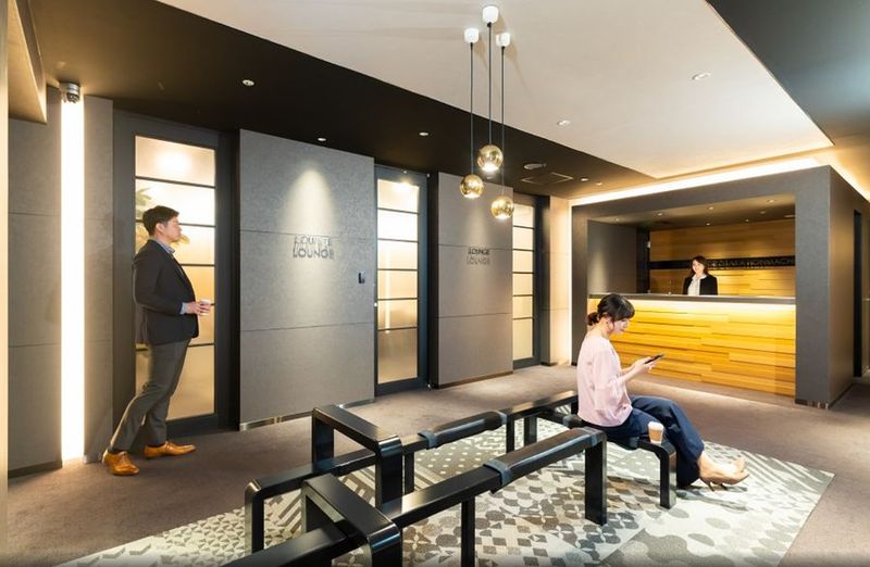 コワーキングスペース【会話可能エリア】 - THE HUB 大阪本町