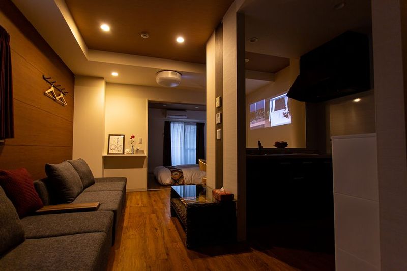 武蔵ヶ辻徒歩3分☆プロジェクター&キッチンつきシアタールーム！ - ゲストルーム心音-金澤表参道-