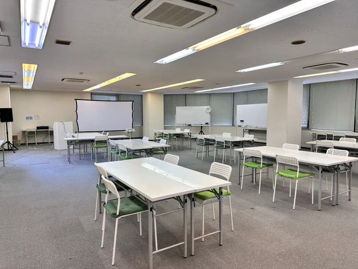 5階ホール　3/4分割 - スタンダード会議室　仙台一番町ホール店