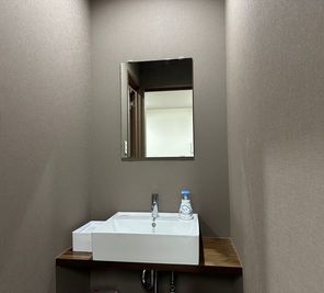 洗面台 - 広島駅北口会議室の設備の写真