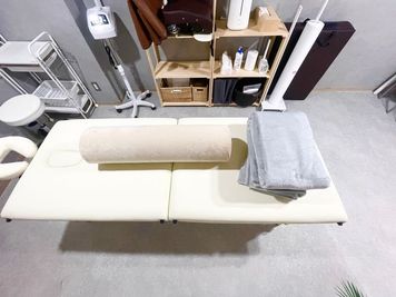 ・抱き枕
・毛布 - SalonIvy新宿1号店の室内の写真
