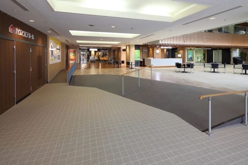 ハウスクエアホール （1階） - 横浜会議室 ハウスクエア横浜