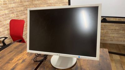 無料貸出TVモニター - 【徒歩1分 駅前ビル】レンタルスペース オレンジワーク緑地公園店 【特価￥495円～】オレンジワーク緑地公園店「会議室A」の設備の写真