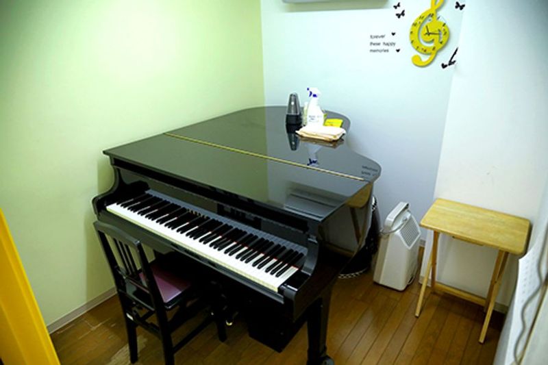 YAMAHA　G1グランドピアノ設置 - ドリームスタジオ東陽町第二　スタジオC（グランドピアノ） グランドピアノ付き音楽スタジオ　ピアノの練習に！の室内の写真