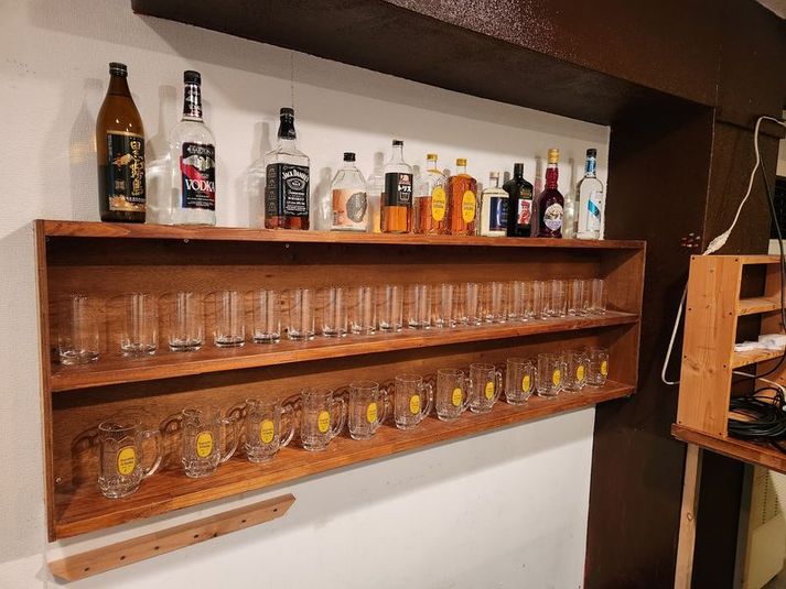 LIVE  HOUSE ＆BAR「DEALT」 - LIVE HOUSE＆BAR DEALT