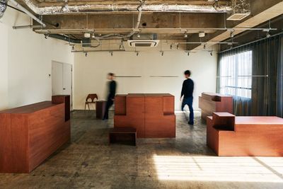什器は椅子や展示棚として活用できます - conglomerate ii conglomerate ii（コングロマリットツー）の室内の写真