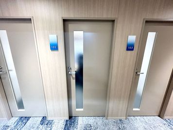 【スペース入り口】 - エキスパートオフィス横浜 【閉店】102の室内の写真