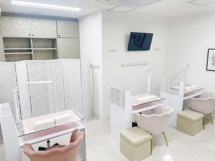 ・清潔感あふれる空間でゆっくり施術できます！ - minoriba_所沢プロペ通り店 レンタルサロン　スペース2の室内の写真