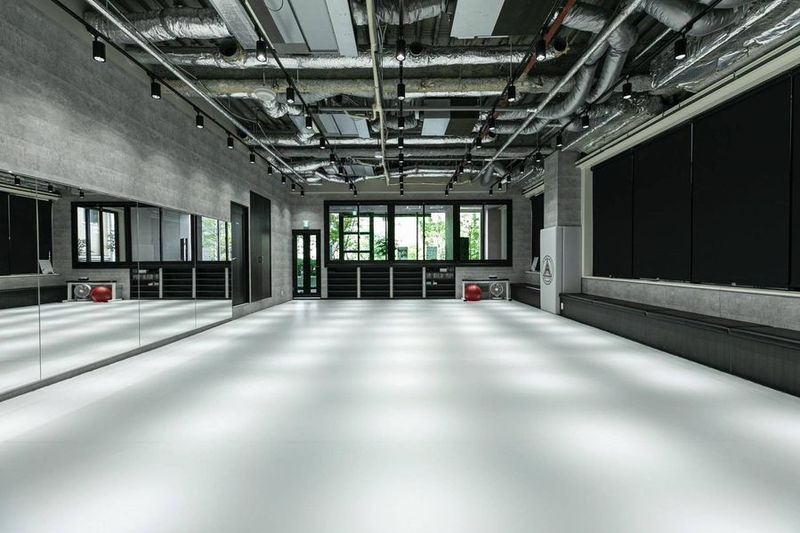 Relax one K渋谷｜マットスペース🤸ヨガ🧘 - Relax one K渋谷