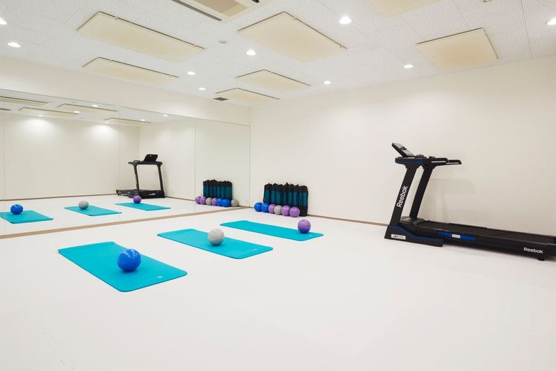鏡つきレンタルスペース（36㎡） - jabv fitness boxing gym 