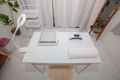 ネイルテーブル - レンタルサロンCOTAの室内の写真