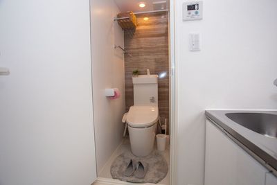 ウォシュレット付きトイレ - レンタルサロンCOTAの室内の写真