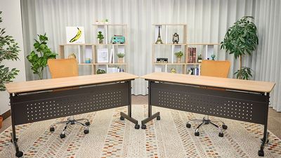 会議テーブルセット（背景グレー） - TMCミカンスタジオ ミカンスタジオの室内の写真