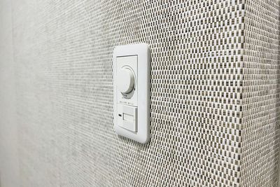 ライトコントロールができる調光ライトを設置★お客様のお好みに合わせて♪ - 銀座  シェアサロン SHARELO シェアサロンSHARELO 銀座店【ROOM2】の設備の写真