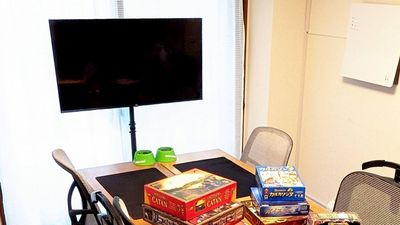 40インチのモニター - タネマキ201 レンタルスペースの設備の写真