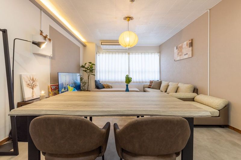 Space Side (405) - Chill Side 新大久保 405