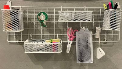 文房具等備品も完備！ - U-make南品川 U-make workspace　B1F会議室の設備の写真