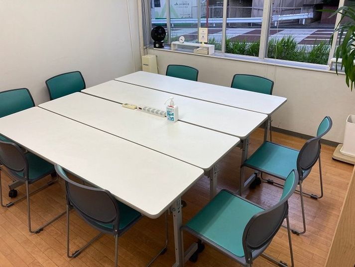 千葉コワーキングスペース201内の少人数向け個室会議室 - 千葉コワーキングスペース201内個室会議室