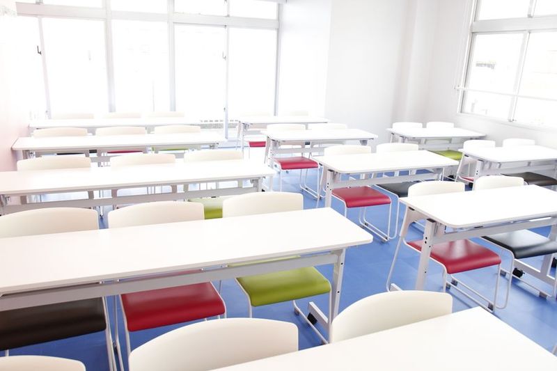 泉崎602会議室[定員33+α] - みんなの貸会議室　那覇泉崎店