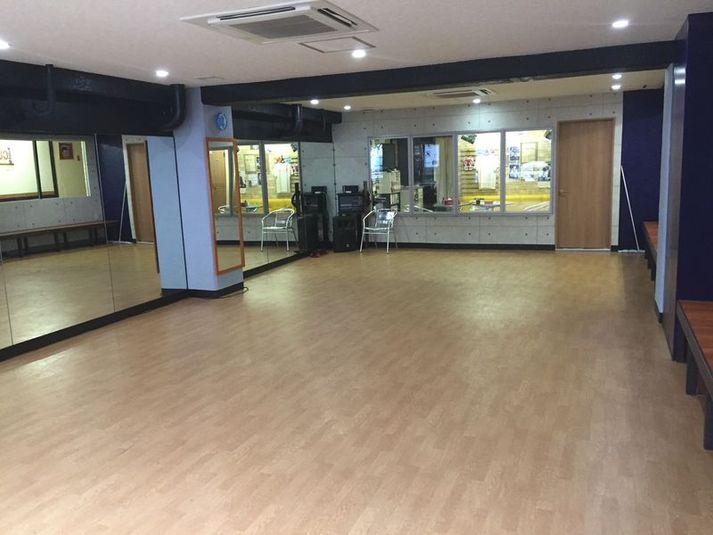 ダンススタジオWILLWALL - ダンススタジオWILLWALL