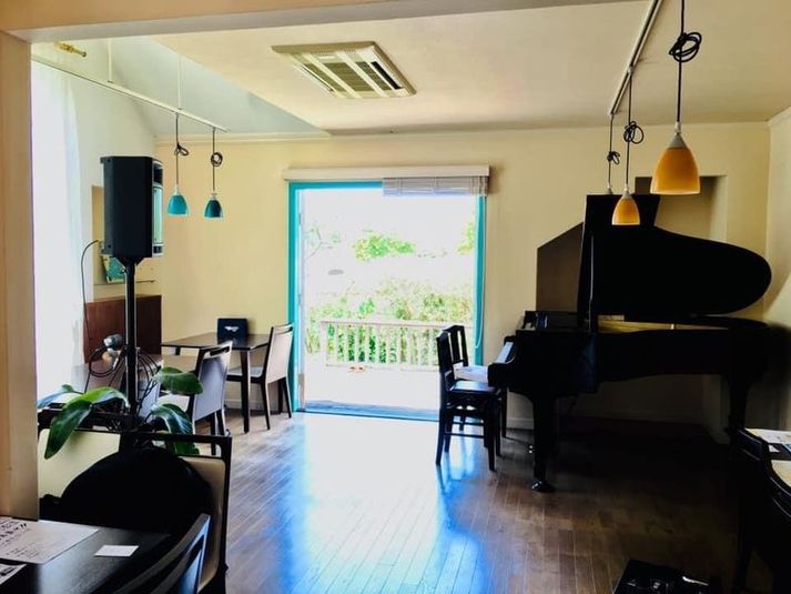 Sun & Rainbow House - Sun & Rainbow House