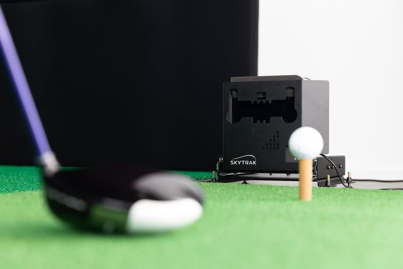 シュミレーションゴルフ付きのレンタルスペース - GolfLoungeNana