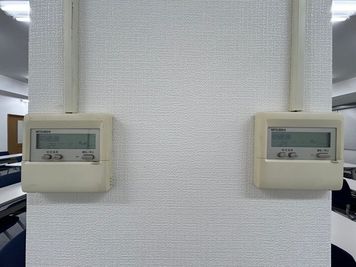 【空調パネルは窓側の柱にあります】 - TIME SHARING 大手町 協販商事ビル 3Fの室内の写真