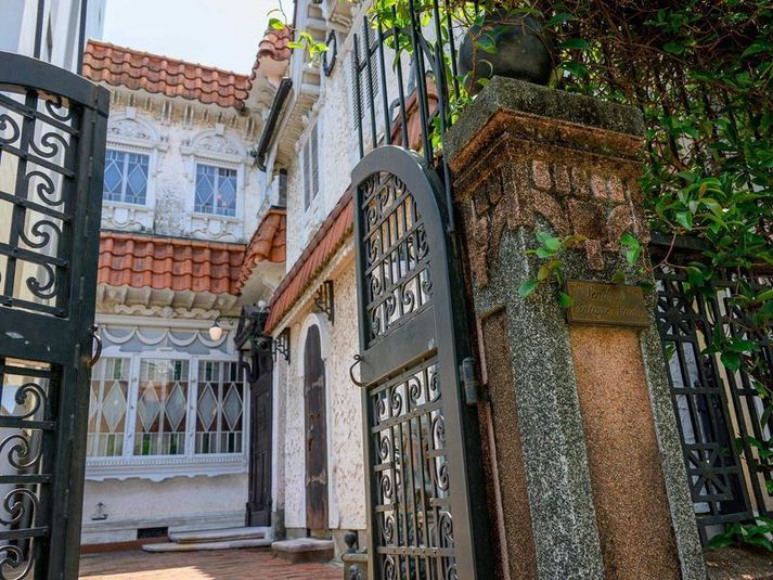 【個人利用】外観も撮影できる本格的洋館撮影スタジオ - 千駄木ヴィンテージスタジオ