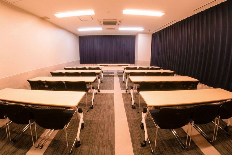 ふれあい貸し会議室 水道橋room4 リロの会議室 - ふれあい貸し会議室 水道橋帝都