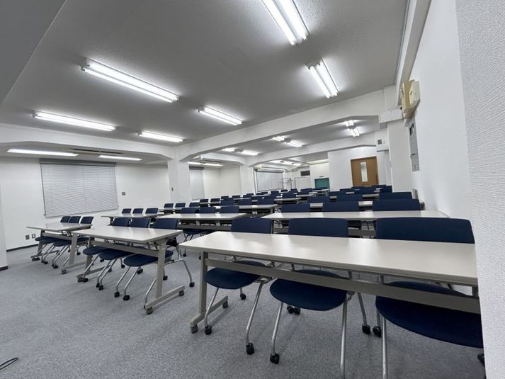 3F - TIME SHARING 大手町 協販商事ビル