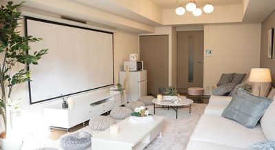 冷蔵庫やクローゼット、空気清浄機も完備★ - ブルーム梅田の室内の写真