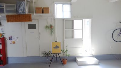 シロハコスペースの室内の写真