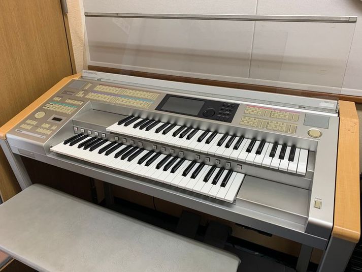 グランドピアノ・エレクトーン 防音部屋　S3教室 - 名塚センター