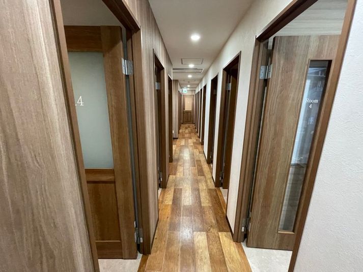 【恵比寿駅徒歩1分】1名個室（ブース24）【４階】 - いいオフィス恵比寿