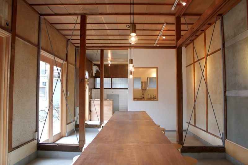 充実キッチンとサロンスペース - みんなキッチン北加賀屋