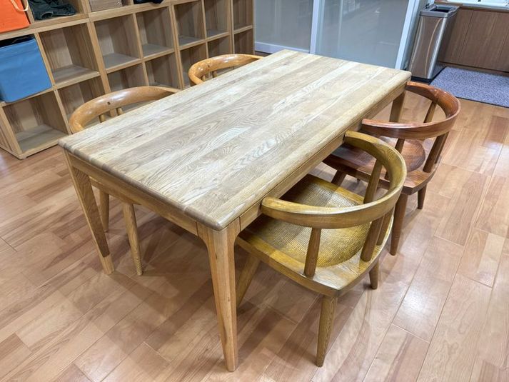 【ラウンジルーム】パーティースペース（～30名） - ウィズダムアカデミー恵比寿校