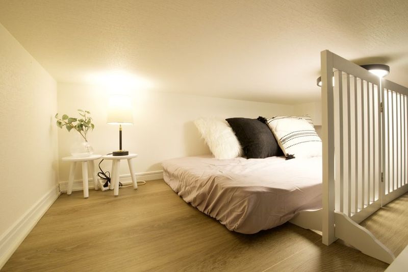 ロフト付きホワイトパーティスペース - セカンドTH川崎パーティスペース